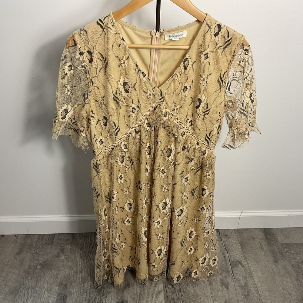 Francesca's Liv Floral Lace Dress V Neck Medium